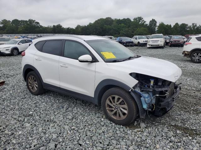 Photo 3 VIN: KM8J3CA24GU107063 - HYUNDAI TUCSON 