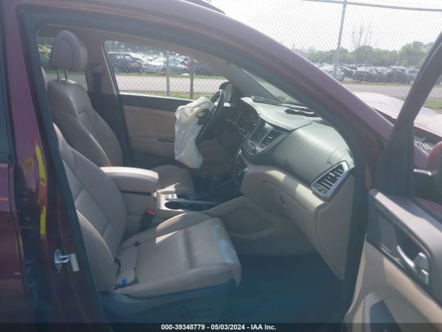 Photo 4 VIN: KM8J3CA24GU114529 - HYUNDAI TUCSON 