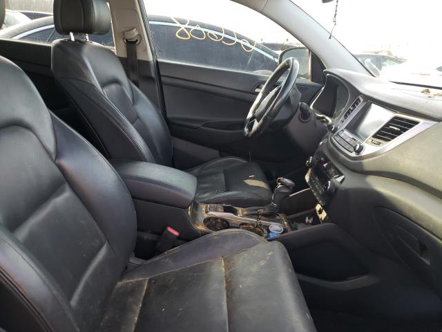 Photo 4 VIN: KM8J3CA24GU138717 - HYUNDAI TUCSON LIM 