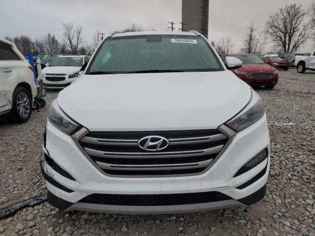 Photo 4 VIN: KM8J3CA24HU460789 - HYUNDAI TUCSON LIM 