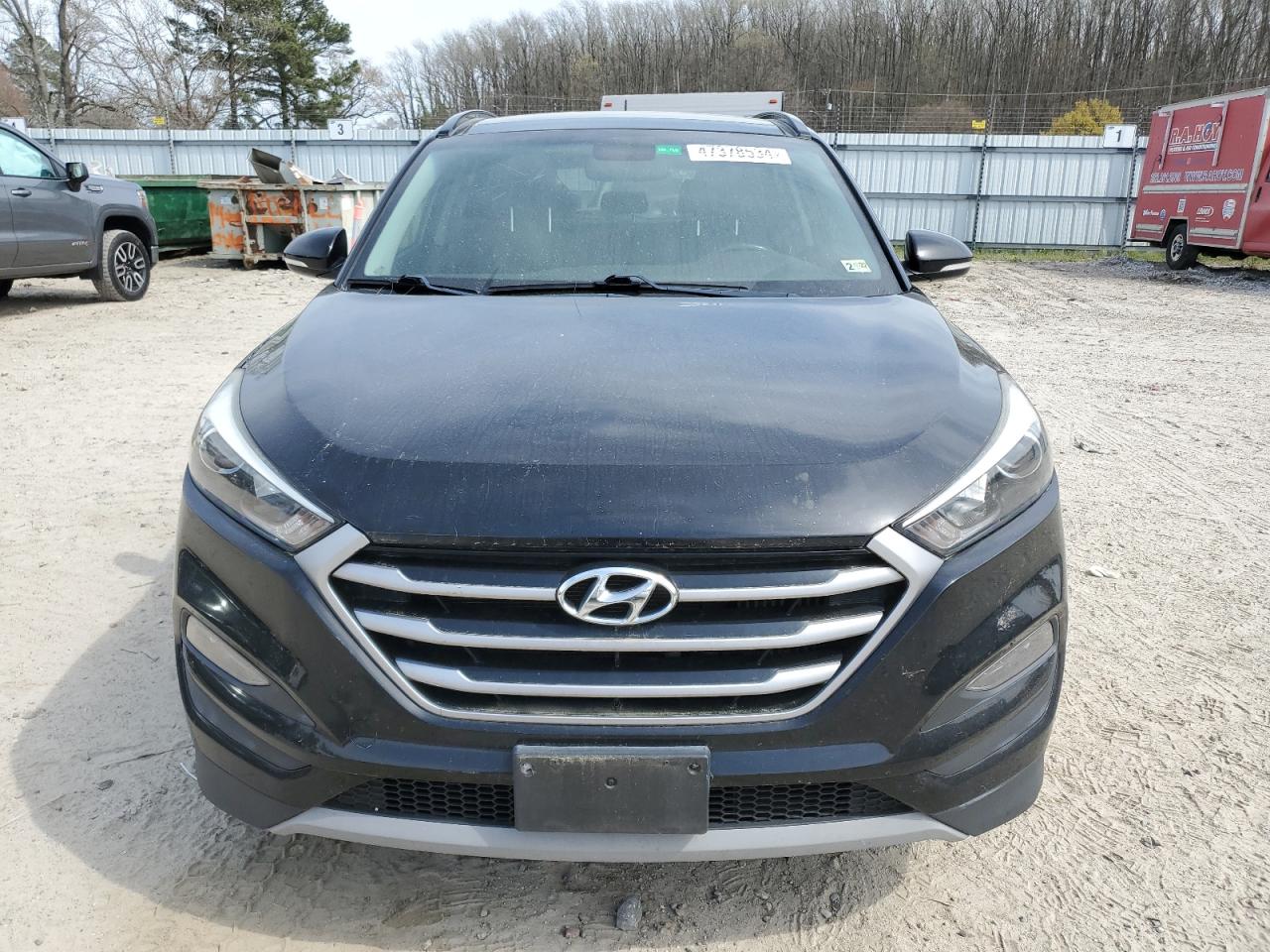 Photo 4 VIN: KM8J3CA24HU566160 - HYUNDAI TUCSON 