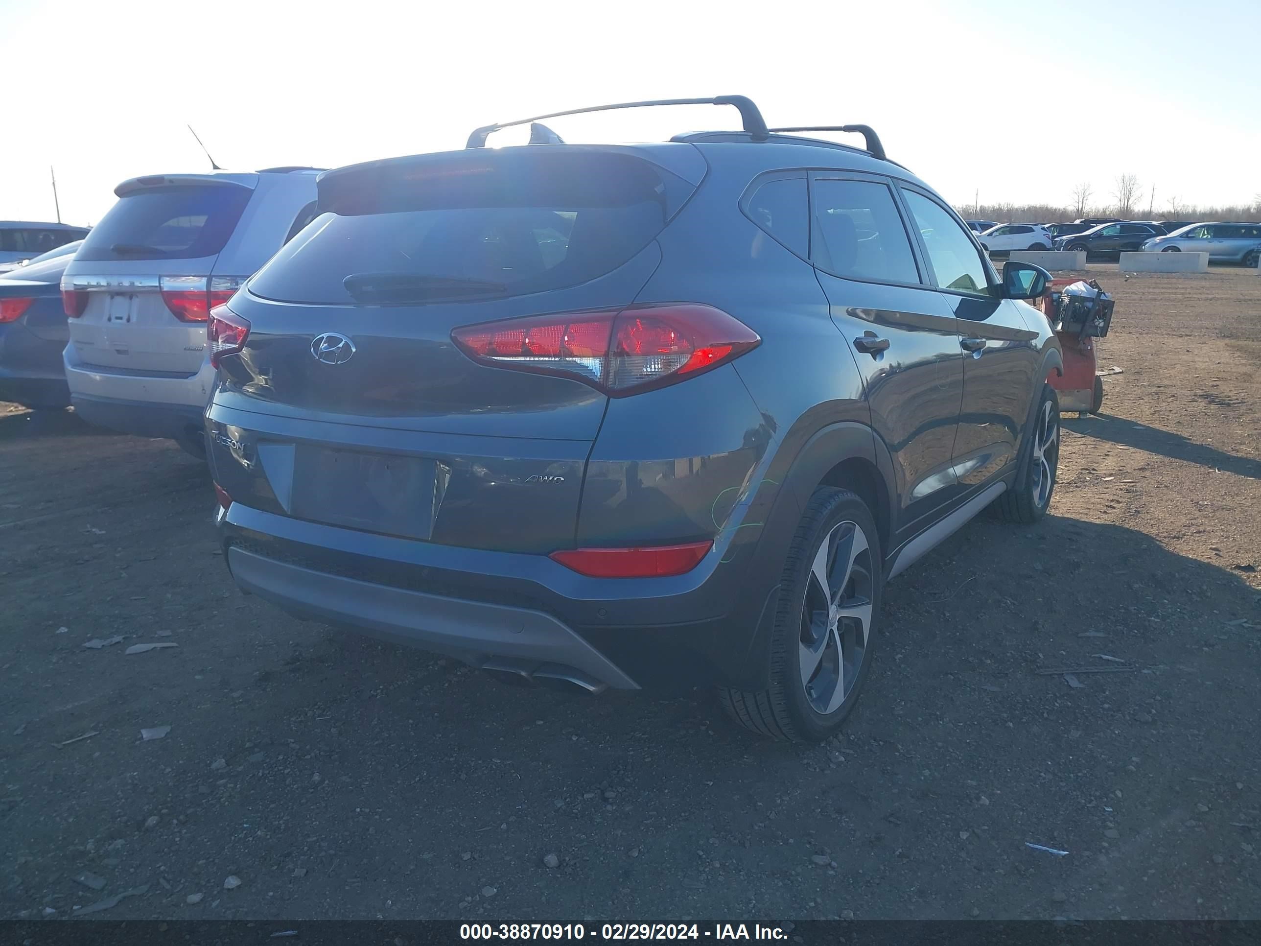 Photo 3 VIN: KM8J3CA24JU754814 - HYUNDAI TUCSON 