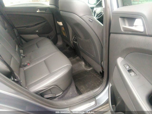 Photo 7 VIN: KM8J3CA24JU824618 - HYUNDAI TUCSON 