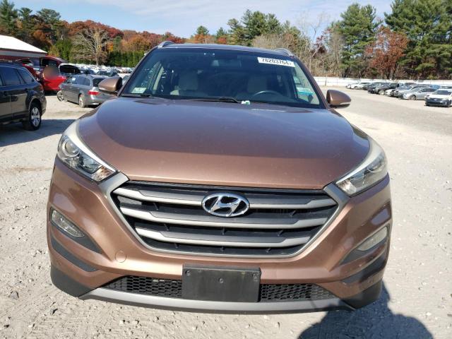 Photo 4 VIN: KM8J3CA25GU024645 - HYUNDAI TUCSON LIM 