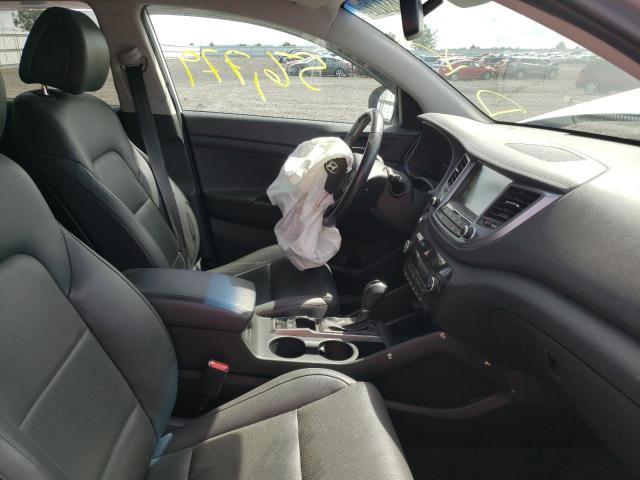 Photo 4 VIN: KM8J3CA25GU037329 - HYUNDAI TUCSON LIM 