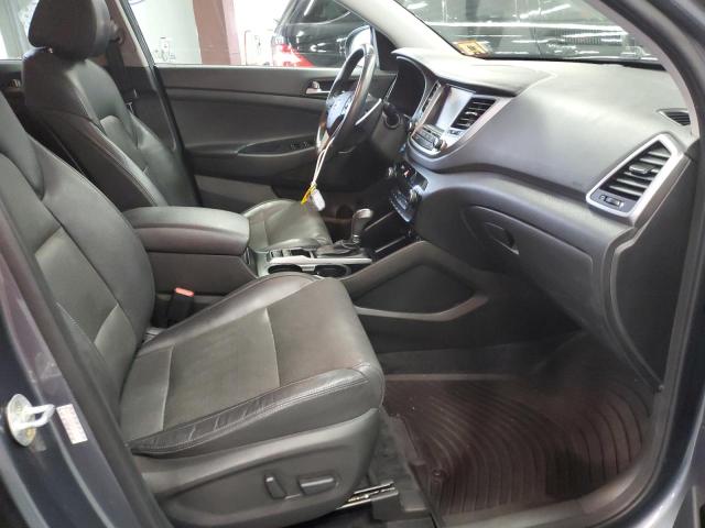 Photo 4 VIN: KM8J3CA25GU060674 - HYUNDAI TUCSON LIM 