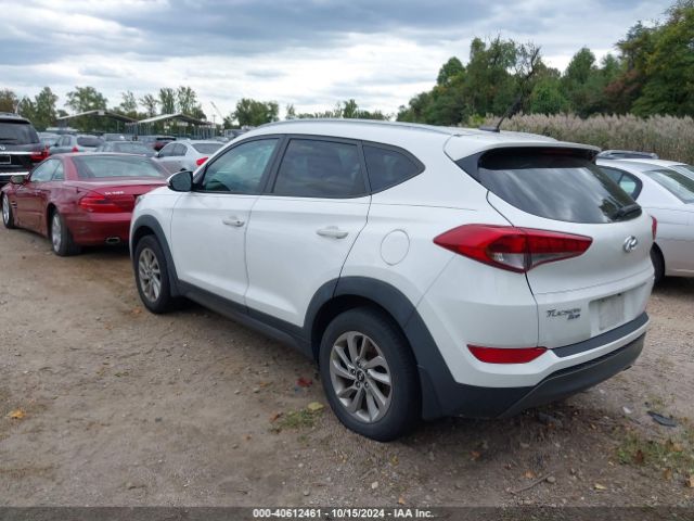 Photo 2 VIN: KM8J3CA25GU061372 - HYUNDAI TUCSON 