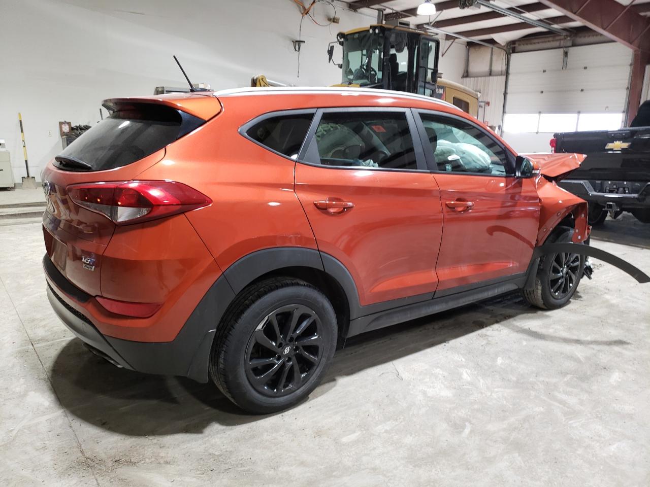 Photo 2 VIN: KM8J3CA25GU157826 - HYUNDAI TUCSON 