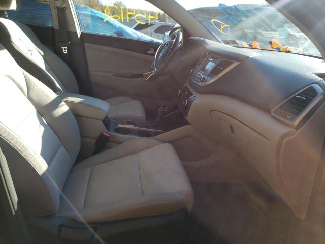 Photo 4 VIN: KM8J3CA25GU170687 - HYUNDAI TUCSON LIM 