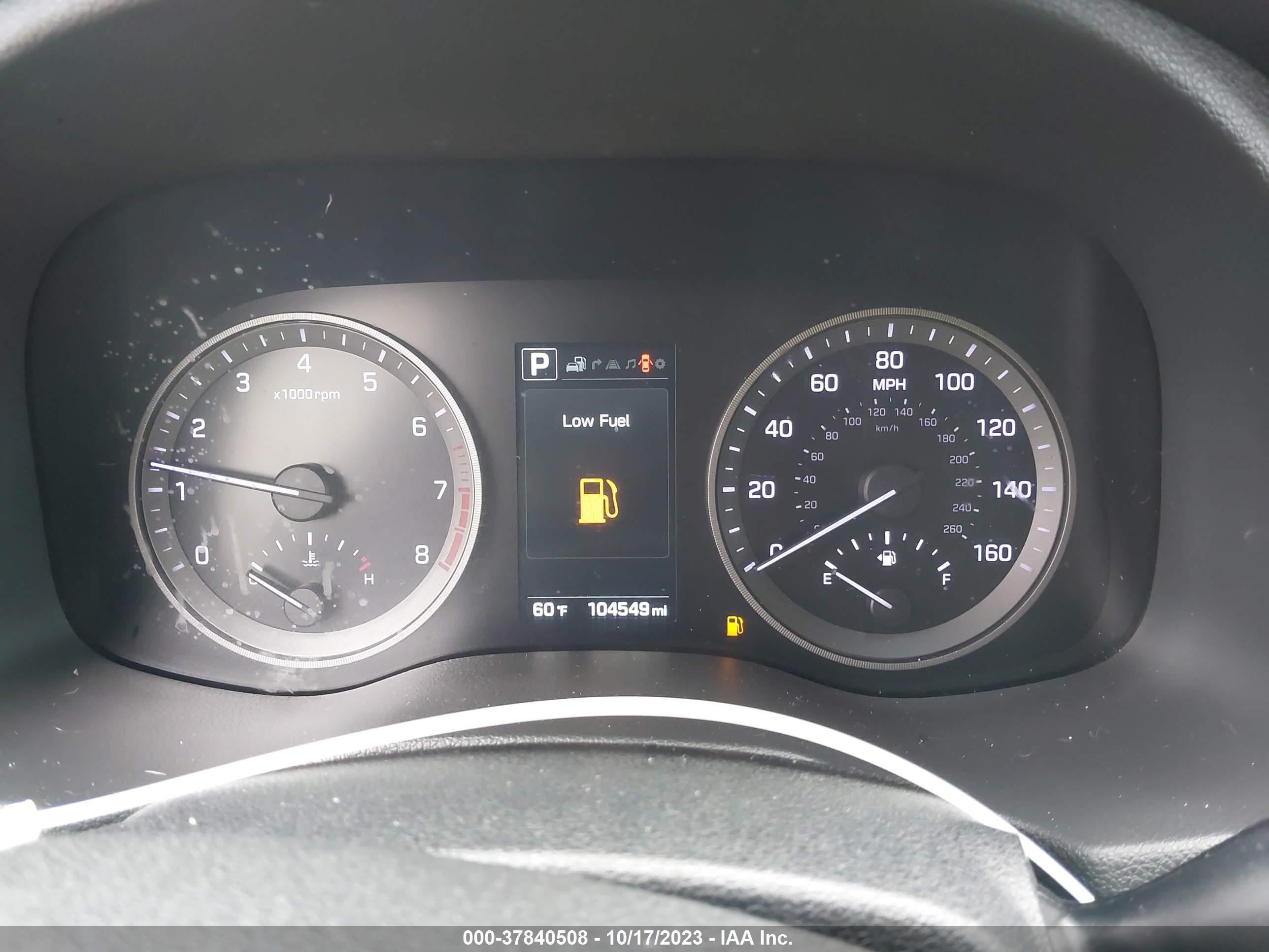 Photo 6 VIN: KM8J3CA25GU262334 - HYUNDAI TUCSON 