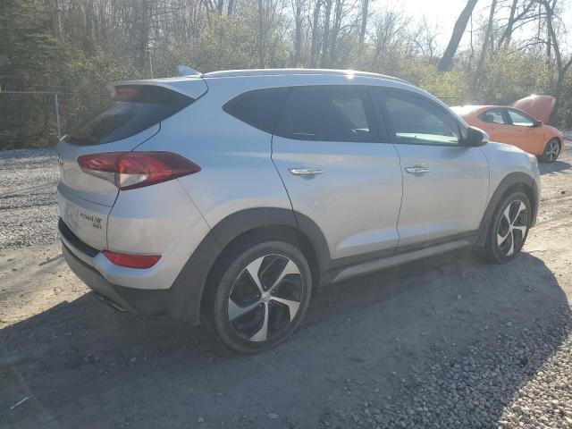 Photo 2 VIN: KM8J3CA25HU311128 - HYUNDAI TUCSON 