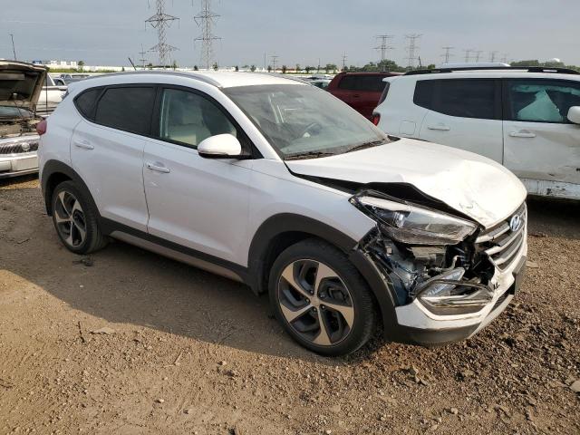 Photo 3 VIN: KM8J3CA25HU358546 - HYUNDAI TUCSON 