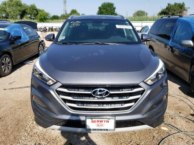 Photo 4 VIN: KM8J3CA25HU364699 - HYUNDAI TUCSON LIM 