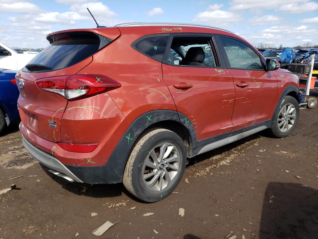 Photo 2 VIN: KM8J3CA25HU366629 - HYUNDAI TUCSON 