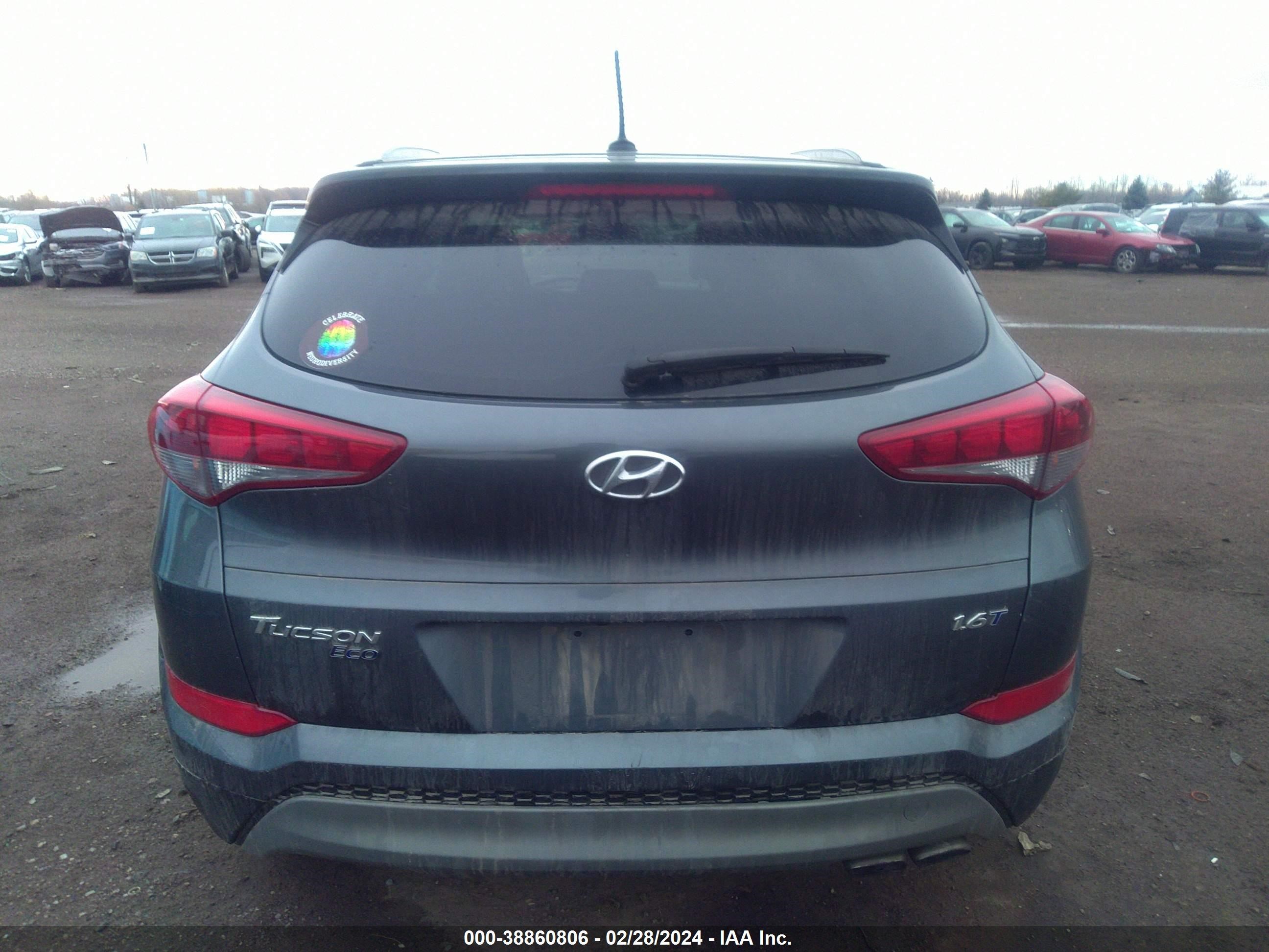 Photo 15 VIN: KM8J3CA25HU371233 - HYUNDAI TUCSON 