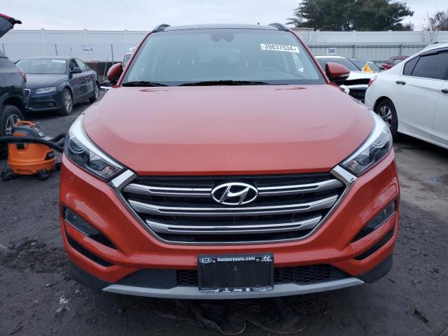 Photo 4 VIN: KM8J3CA25HU376061 - HYUNDAI TUCSON 