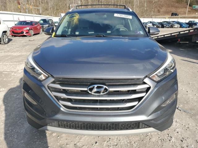 Photo 4 VIN: KM8J3CA25HU420043 - HYUNDAI TUCSON 