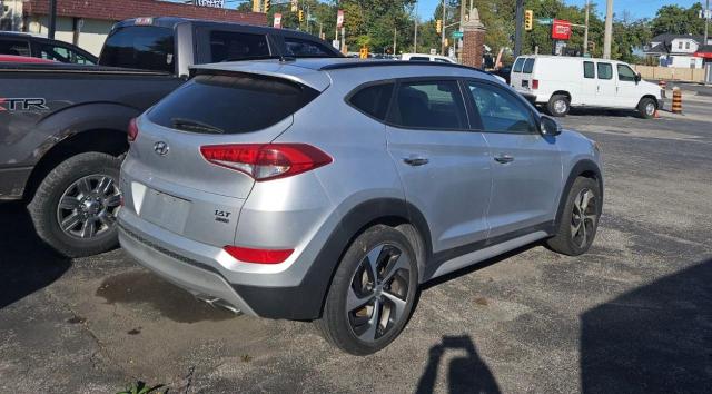 Photo 3 VIN: KM8J3CA25HU458873 - HYUNDAI TUCSON LIM 