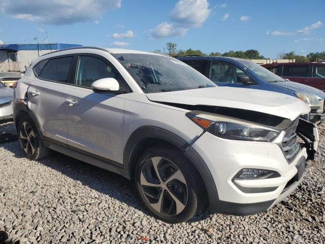 Photo 3 VIN: KM8J3CA25HU464740 - HYUNDAI TUCSON LIM 