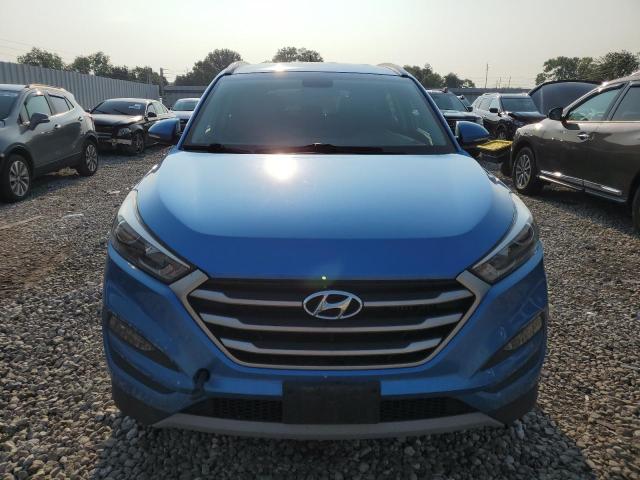 Photo 4 VIN: KM8J3CA25HU525763 - HYUNDAI TUCSON 