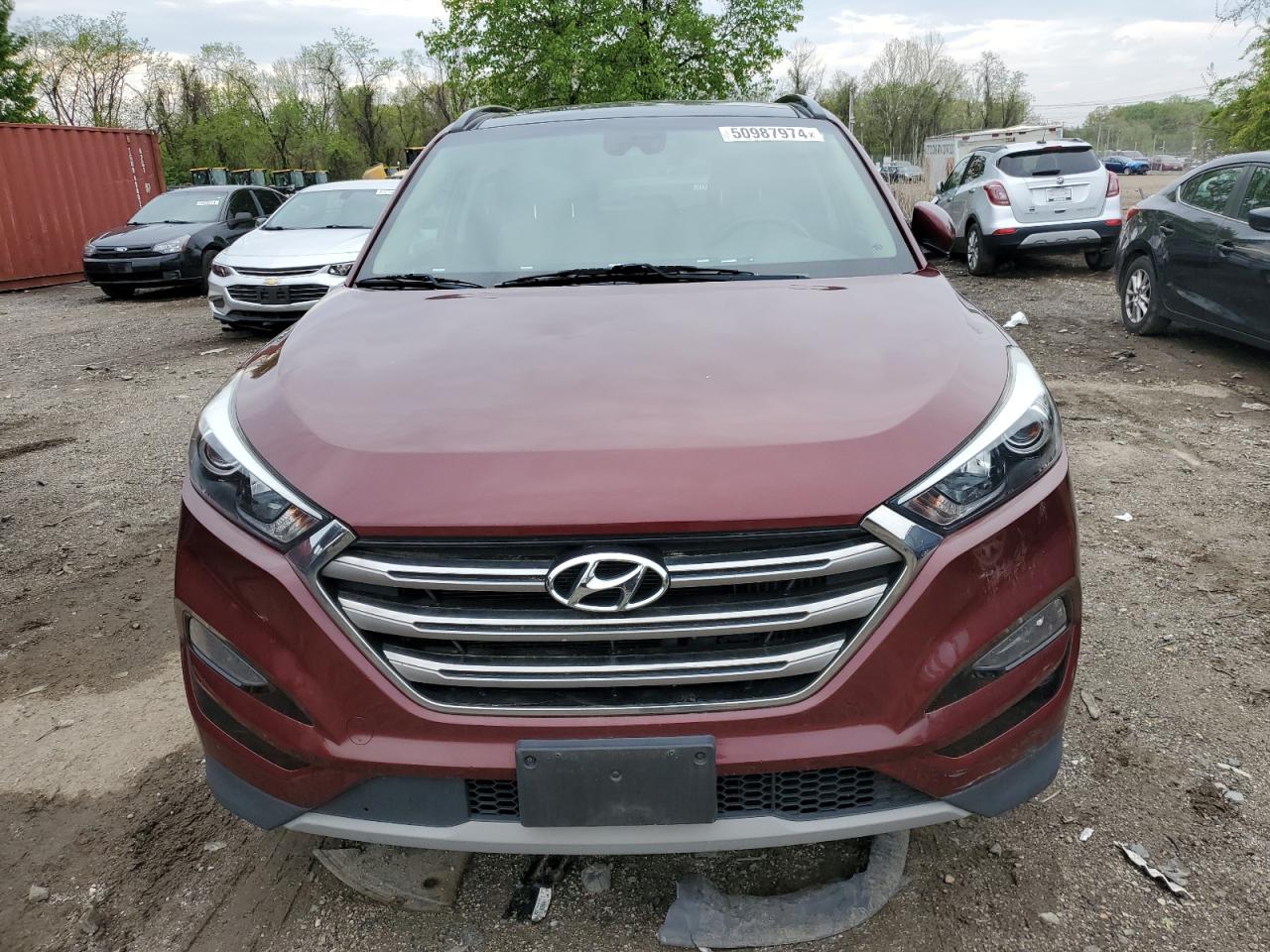 Photo 4 VIN: KM8J3CA25JU617767 - HYUNDAI TUCSON 