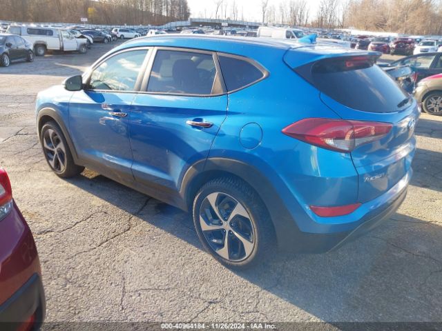 Photo 2 VIN: KM8J3CA26GU030194 - HYUNDAI TUCSON 