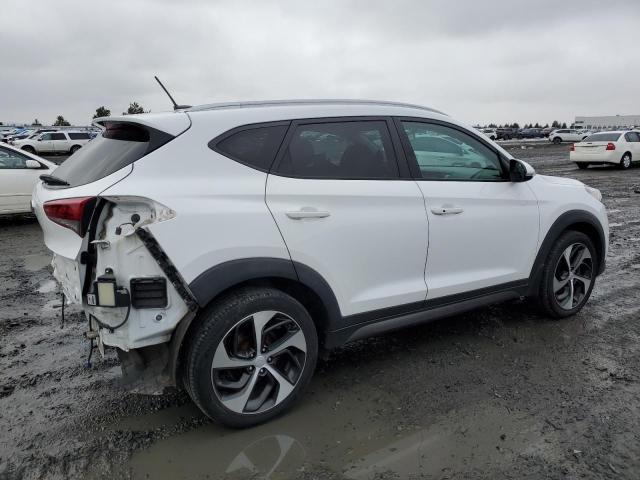 Photo 2 VIN: KM8J3CA26GU047934 - HYUNDAI TUCSON 