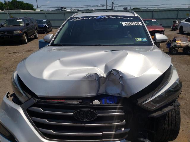 Photo 6 VIN: KM8J3CA26GU051076 - HYUNDAI TUCSON 