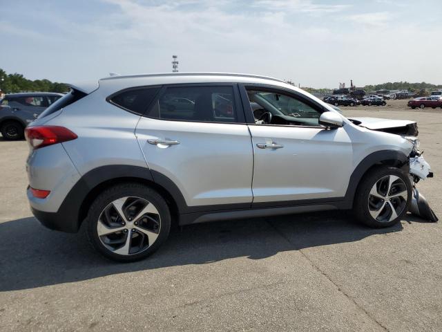 Photo 2 VIN: KM8J3CA26GU104942 - HYUNDAI TUCSON LIM 