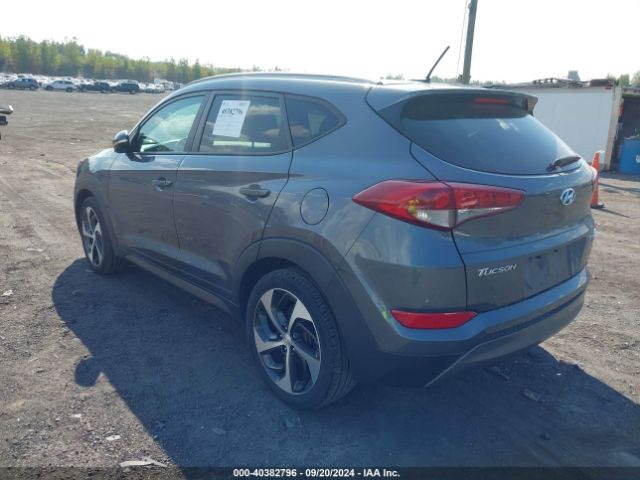 Photo 2 VIN: KM8J3CA26GU112457 - HYUNDAI TUCSON 