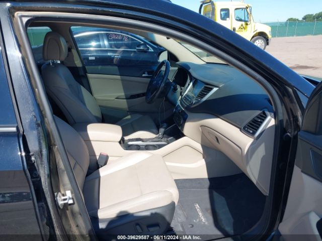 Photo 4 VIN: KM8J3CA26GU201199 - HYUNDAI TUCSON 