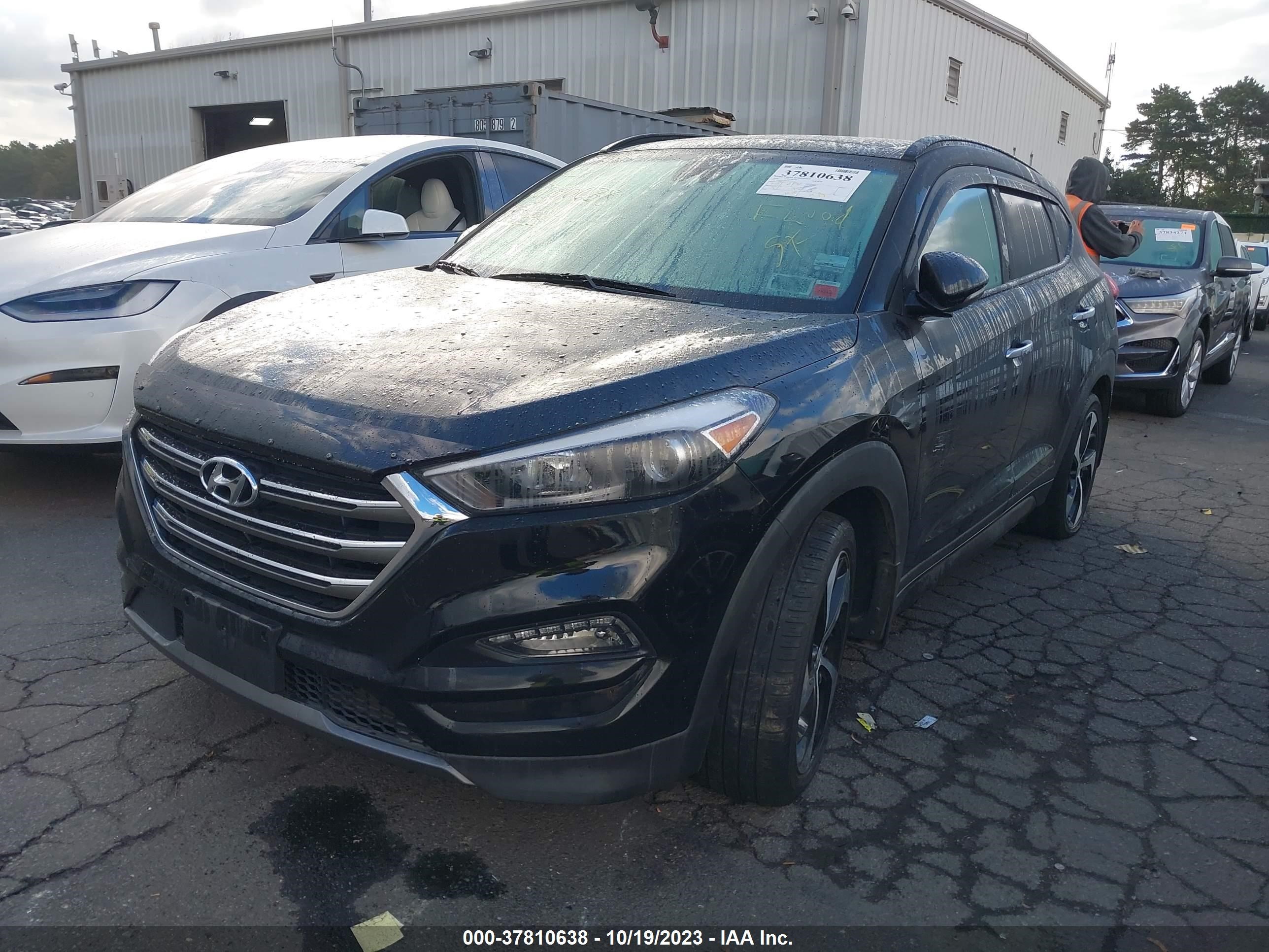 Photo 1 VIN: KM8J3CA26GU211327 - HYUNDAI TUCSON 