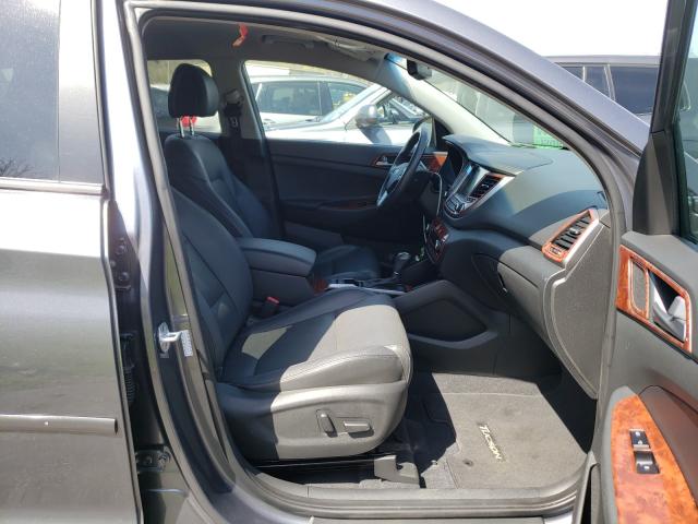 Photo 4 VIN: KM8J3CA26GU222246 - HYUNDAI TUCSON LIM 