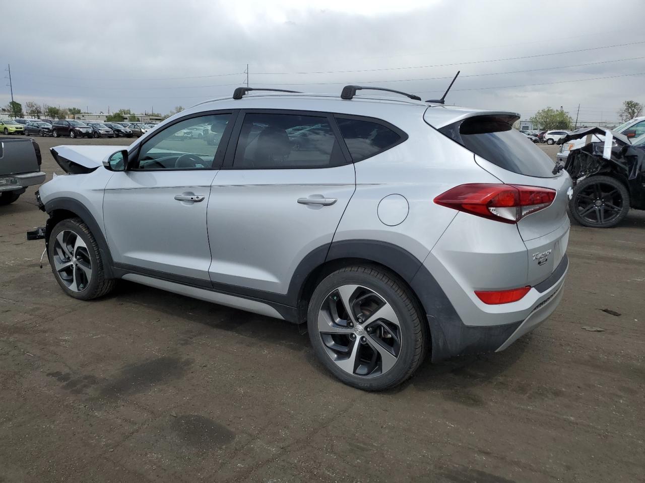 Photo 1 VIN: KM8J3CA26HU398599 - HYUNDAI TUCSON 