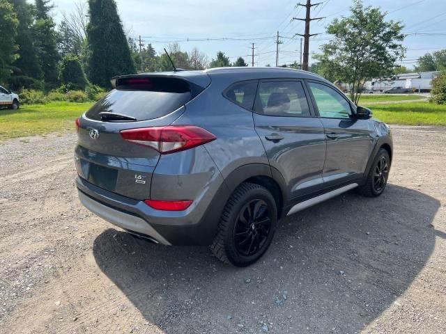 Photo 2 VIN: KM8J3CA26HU420777 - HYUNDAI TUCSON LIM 