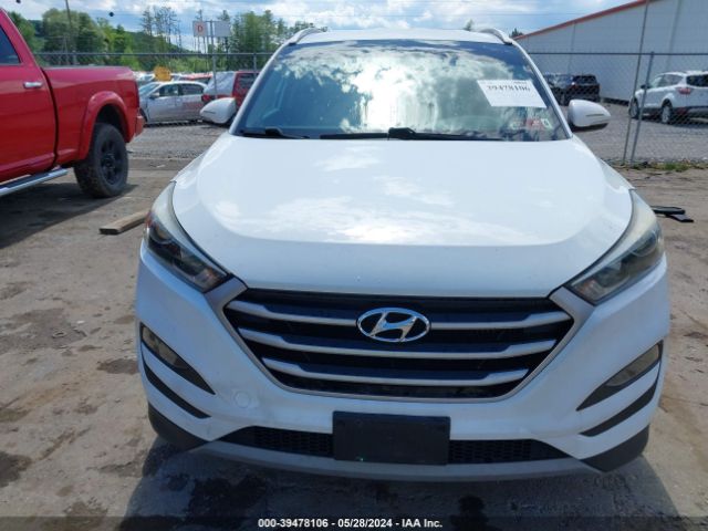 Photo 5 VIN: KM8J3CA26HU437918 - HYUNDAI TUCSON 