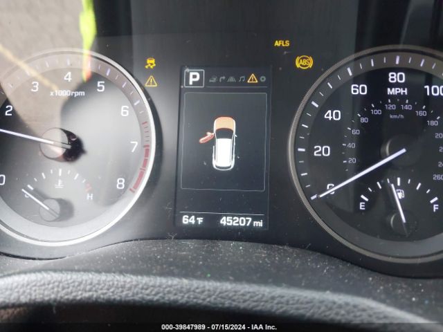 Photo 6 VIN: KM8J3CA26HU513654 - HYUNDAI TUCSON 