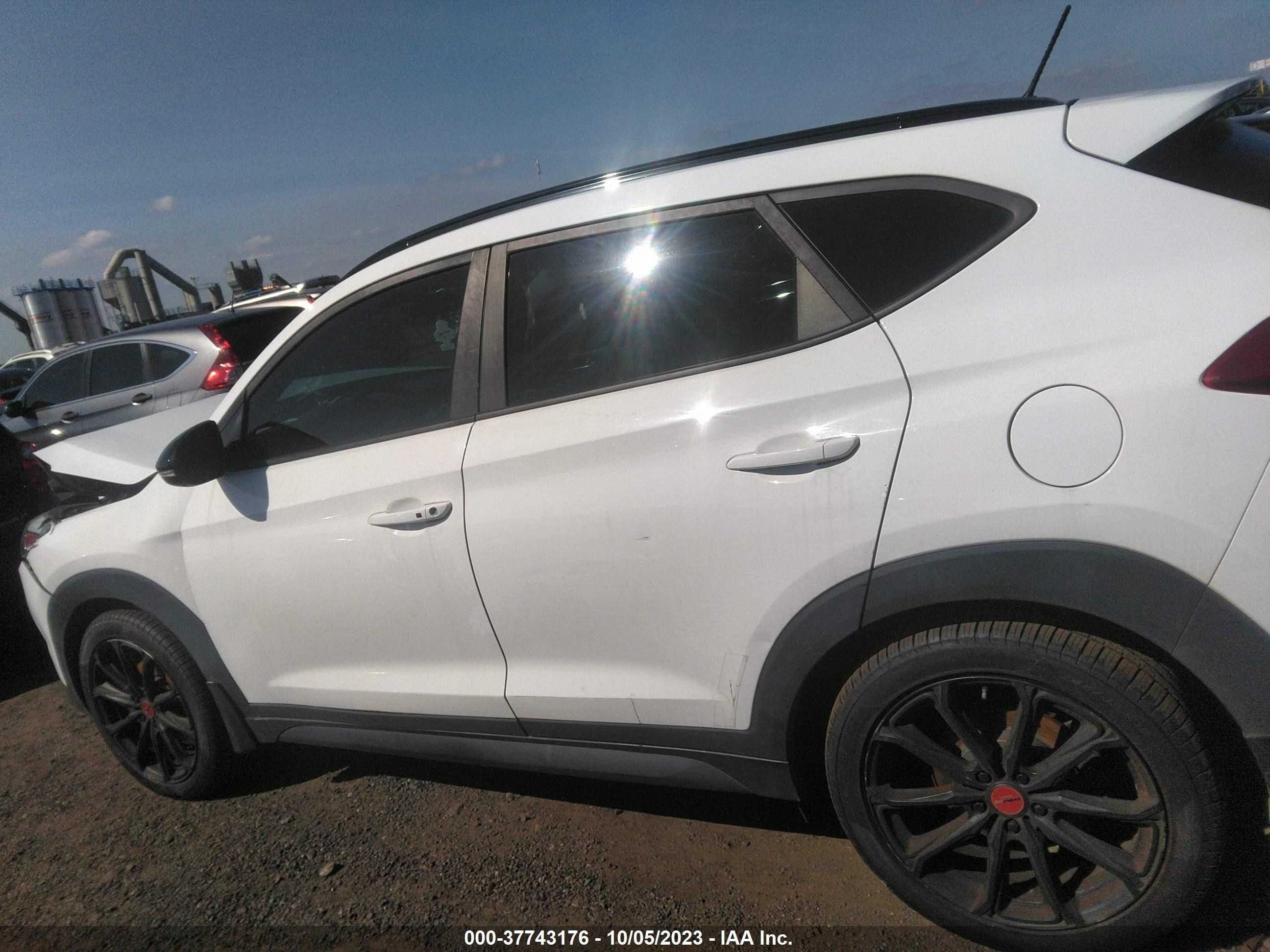 Photo 13 VIN: KM8J3CA26HU551448 - HYUNDAI TUCSON 