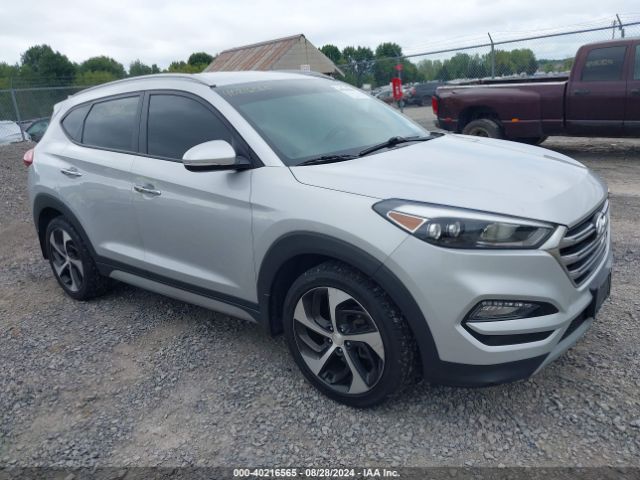 Photo 0 VIN: KM8J3CA26JU832610 - HYUNDAI TUCSON 