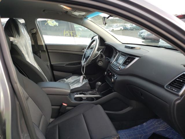 Photo 4 VIN: KM8J3CA27GU100947 - HYUNDAI TUCSON 