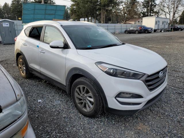 Photo 3 VIN: KM8J3CA27GU102424 - HYUNDAI TUCSON 