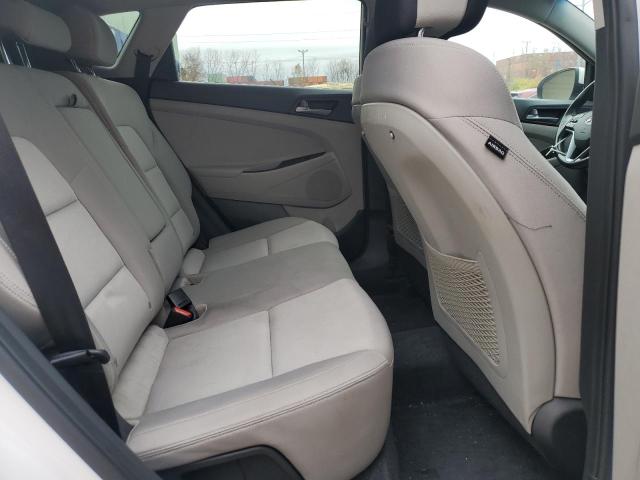 Photo 10 VIN: KM8J3CA27GU128490 - HYUNDAI TUCSON LIM 