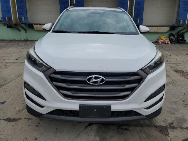 Photo 4 VIN: KM8J3CA27GU128490 - HYUNDAI TUCSON LIM 