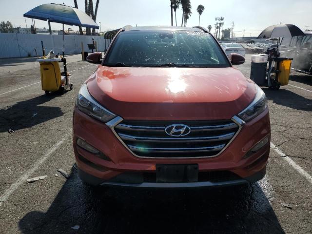 Photo 4 VIN: KM8J3CA27GU240643 - HYUNDAI TUCSON LIM 