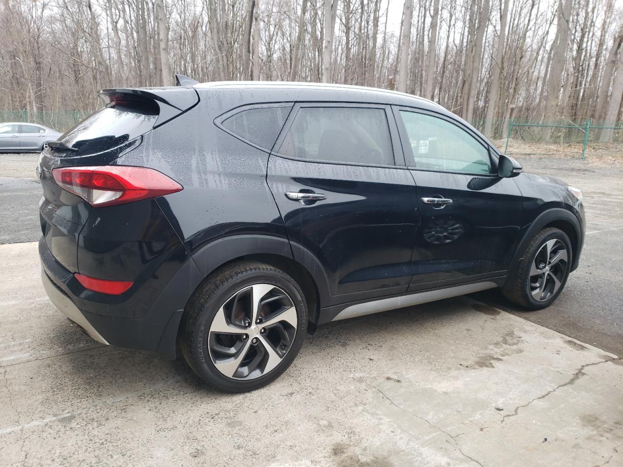 Photo 2 VIN: KM8J3CA27HU277404 - HYUNDAI TUCSON 