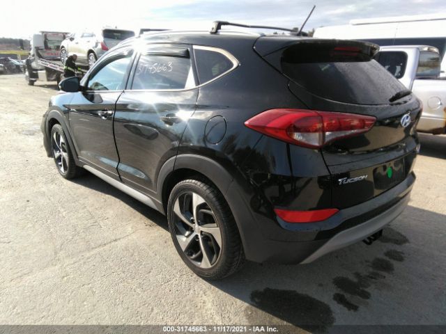 Photo 2 VIN: KM8J3CA27HU388843 - HYUNDAI TUCSON 