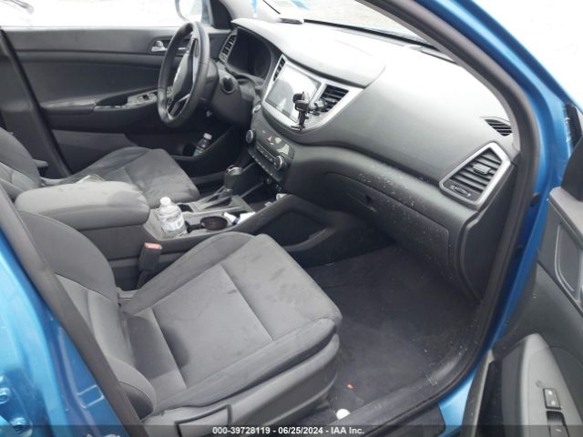 Photo 4 VIN: KM8J3CA27HU402918 - HYUNDAI TUCSON 