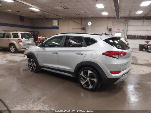 Photo 2 VIN: KM8J3CA27HU495004 - HYUNDAI TUCSON 