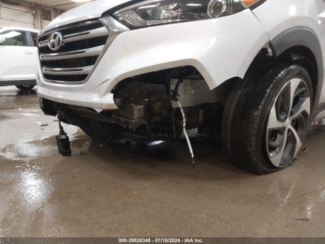 Photo 5 VIN: KM8J3CA27HU495004 - HYUNDAI TUCSON 