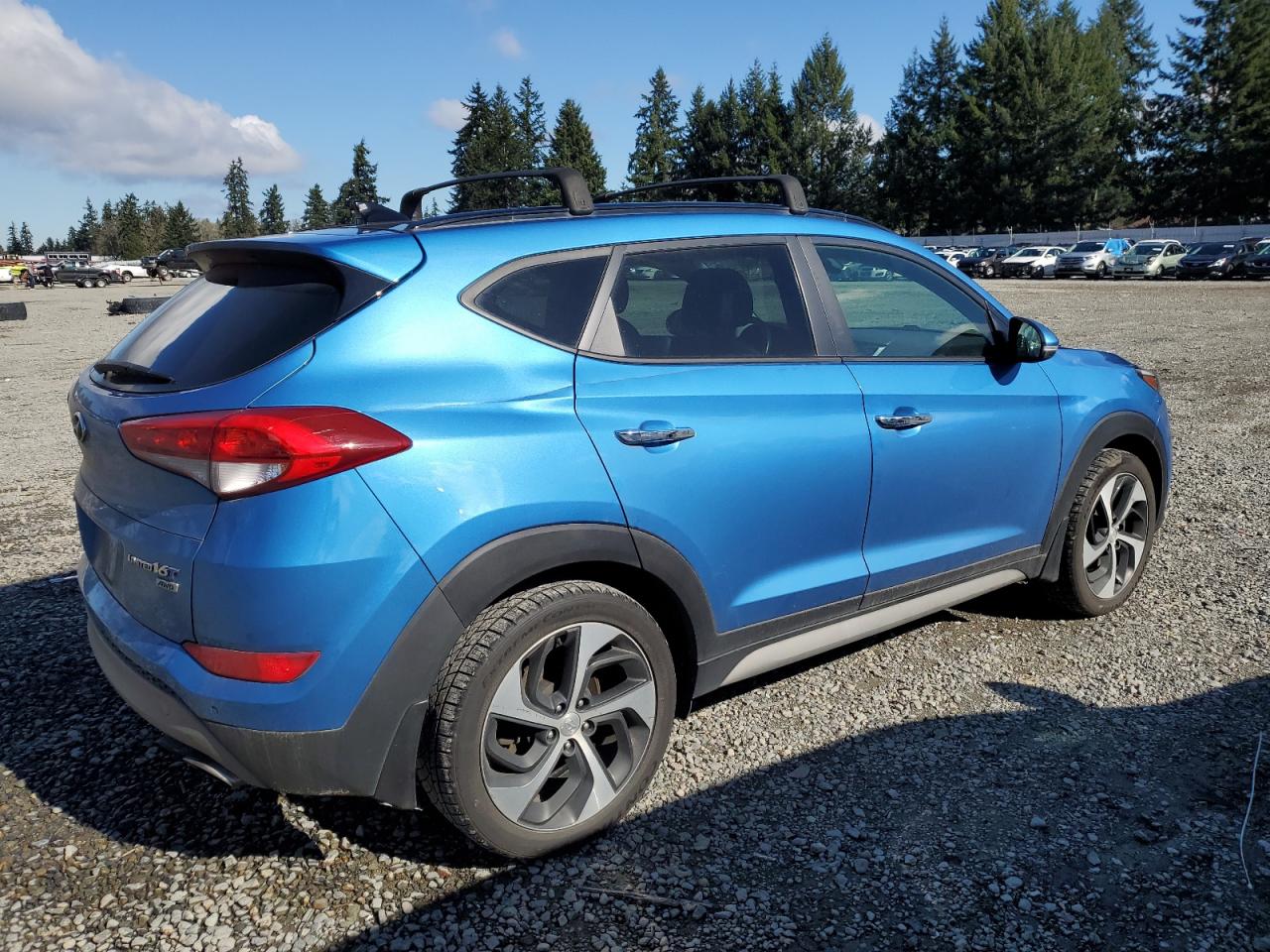 Photo 2 VIN: KM8J3CA27HU499263 - HYUNDAI TUCSON 